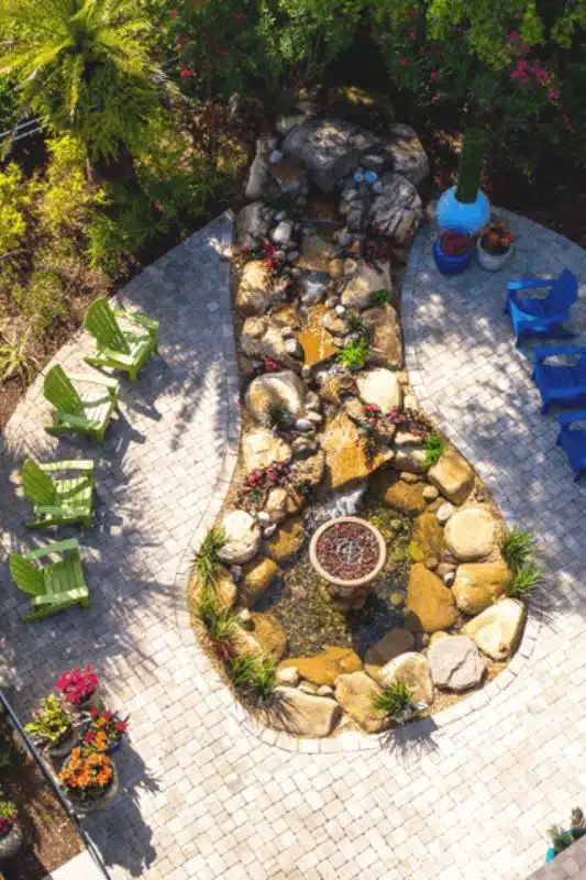 Located near Mary Esther's City Center